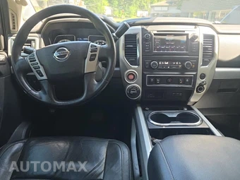 2019 Nissan TITAN PRO-4X Crew Cab Short Bed - miniatura 14