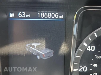 2019 Nissan TITAN PRO-4X Crew Cab Short Bed - miniatura 15