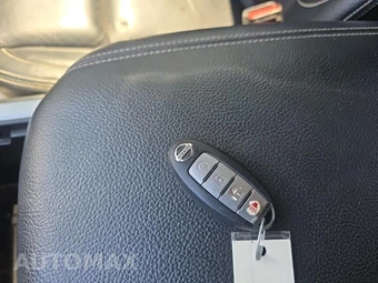 2019 Nissan TITAN PRO-4X Crew Cab Short Bed - miniatura 34