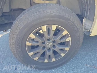 2019 Nissan TITAN PRO-4X Crew Cab Short Bed - miniatura 8