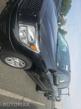 2019 Nissan TITAN S Crew Cab Short Bed