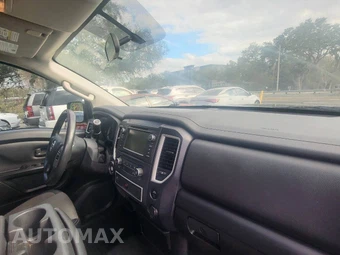 2019 Nissan TITAN S Crew Cab Short Bed - miniatura 10