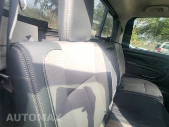 2019 Nissan TITAN S Crew Cab Short Bed - miniatura 17