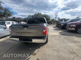 2019 Nissan TITAN S Crew Cab Short Bed - miniatura 25