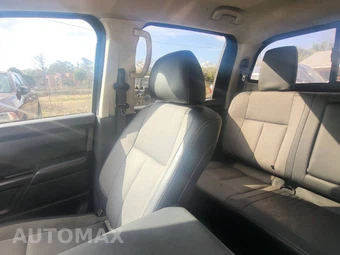 2019 Nissan TITAN S Crew Cab Short Bed - miniatura 46