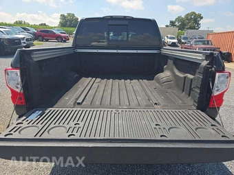 2019 Nissan TITAN SL Crew Cab Short Bed - miniatura 11