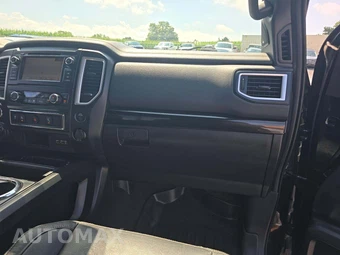 2019 Nissan TITAN SL Crew Cab Short Bed - miniatura 16