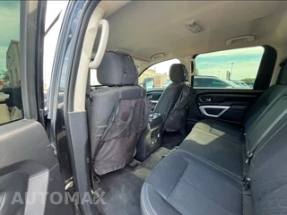2019 Nissan TITAN SV Crew Cab Short Bed - miniatura 10
