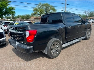 2019 Nissan TITAN SV Crew Cab Short Bed - miniatura 5