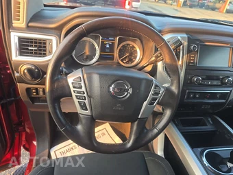 2019 Nissan TITAN SV Crew Cab Short Bed – miniatura 10
