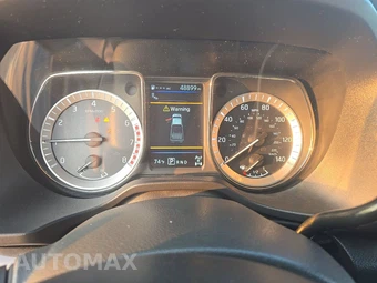 2019 Nissan TITAN SV Crew Cab Short Bed – miniatura 12