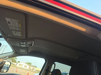 2019 Nissan TITAN SV Crew Cab Short Bed – miniatura 17