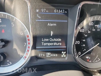 2019 Nissan TITAN SV Crew Cab Short Bed - miniatura 15