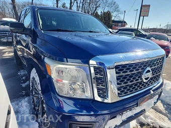2019 Nissan TITAN SV Crew Cab Short Bed - miniatura 3