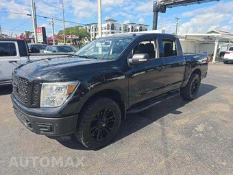 2019 Nissan TITAN SV Crew Cab Short Bed
