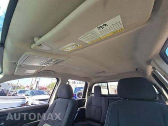 2019 Nissan TITAN SV Crew Cab Short Bed - miniatura 11