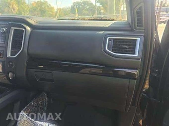2019 Nissan TITAN SV Crew Cab Short Bed - miniatura 19