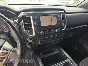 2019 Nissan TITAN SV Crew Cab Short Bed - miniatura 11