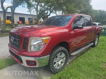 2019 Nissan TITAN SV Crew Cab Short Bed