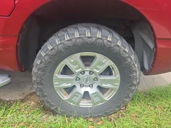 2019 Nissan TITAN SV Crew Cab Short Bed - miniatura 11