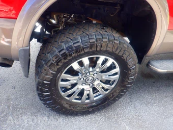 2019 Nissan TITAN XD Platinum Reserve Crew Cab Medium Bed - miniatura 20