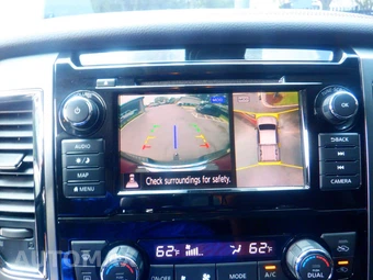 2019 Nissan TITAN XD Platinum Reserve Crew Cab Medium Bed - miniatura 3