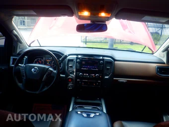 2019 Nissan TITAN XD Platinum Reserve Crew Cab Medium Bed - miniatura 9