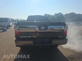 2019 Nissan TITAN XD Platinum Reserve Crew Cab Medium Bed - miniatura 5
