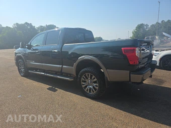 2019 Nissan TITAN XD Platinum Reserve Crew Cab Medium Bed - miniatura 6