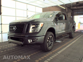 2019 Nissan TITAN XD PRO-4X Crew Cab Short Bed