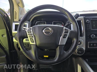 2019 Nissan TITAN XD PRO-4X Crew Cab Short Bed – miniatura 16
