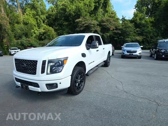 2019 Nissan TITAN XD SL Crew Cab Medium Bed