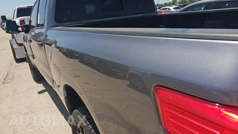 2019 Nissan TITAN XD SV Crew Cab Medium Bed - miniatura 30