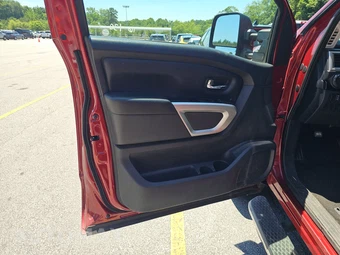 2019 Nissan TITAN XD SV Crew Cab Medium Bed - miniatura 9