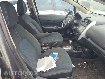 2019 Nissan Versa Note SV - miniatura 8