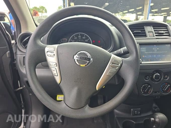 2019 Nissan Versa Sedan S Plus - miniatura 10
