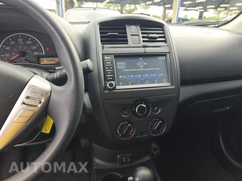 2019 Nissan Versa Sedan S Plus - miniatura 11