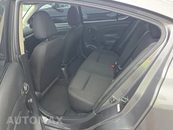 2019 Nissan Versa Sedan S Plus - miniatura 13