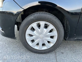 2019 Nissan Versa Sedan S Plus - miniatura 17