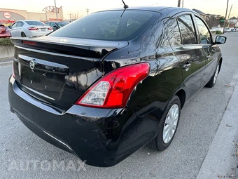 2019 Nissan Versa Sedan S Plus - miniatura 4