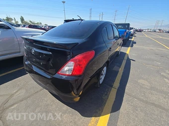 2019 Nissan Versa Sedan S Plus - miniatura 4