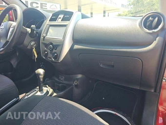 2019 Nissan Versa Sedan SV – miniatura 16