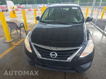 2019 Nissan Versa Sedan SV – miniatura 2