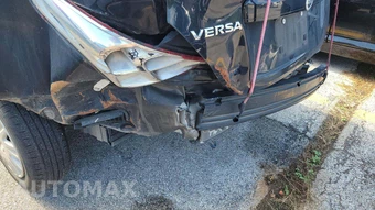 2019 Nissan Versa Sedan SV – miniatura 32