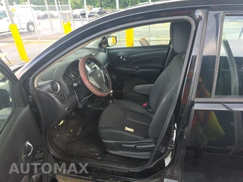 2019 Nissan Versa Sedan SV – miniatura 7