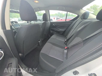2019 Nissan Versa Sedan SV - miniatura 13