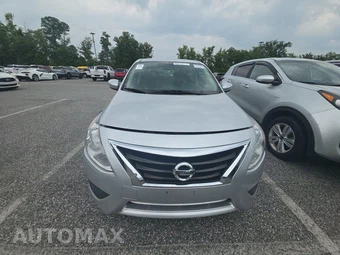2019 Nissan Versa Sedan SV - miniatura 2