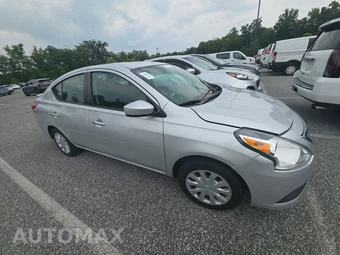 2019 Nissan Versa Sedan SV - miniatura 3