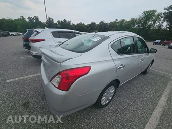 2019 Nissan Versa Sedan SV - miniatura 4