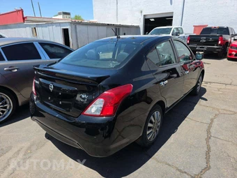 2019 Nissan Versa Sedan SV - miniatura 3